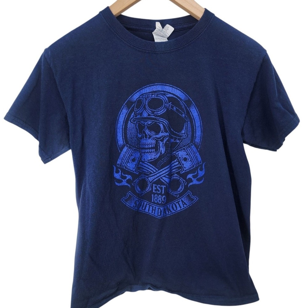South Dakota Skull‎ & Piston Graphic Tee 100% Cotton Blue Youth Medium